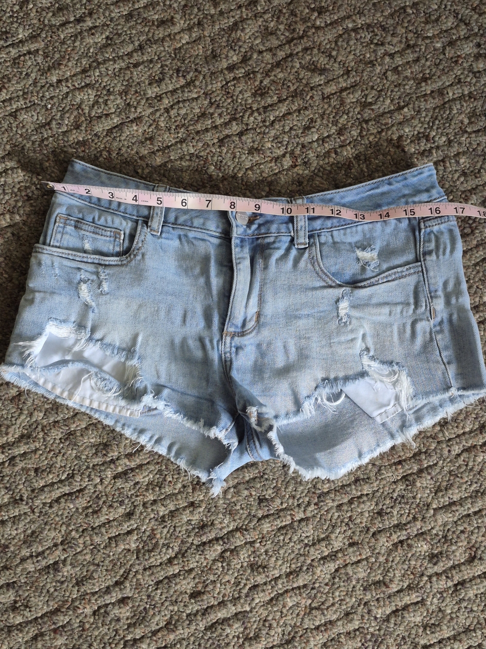 VINTAGE PINK Victroria's Secret Women's Light Blue Distressed Denim Shorts 8